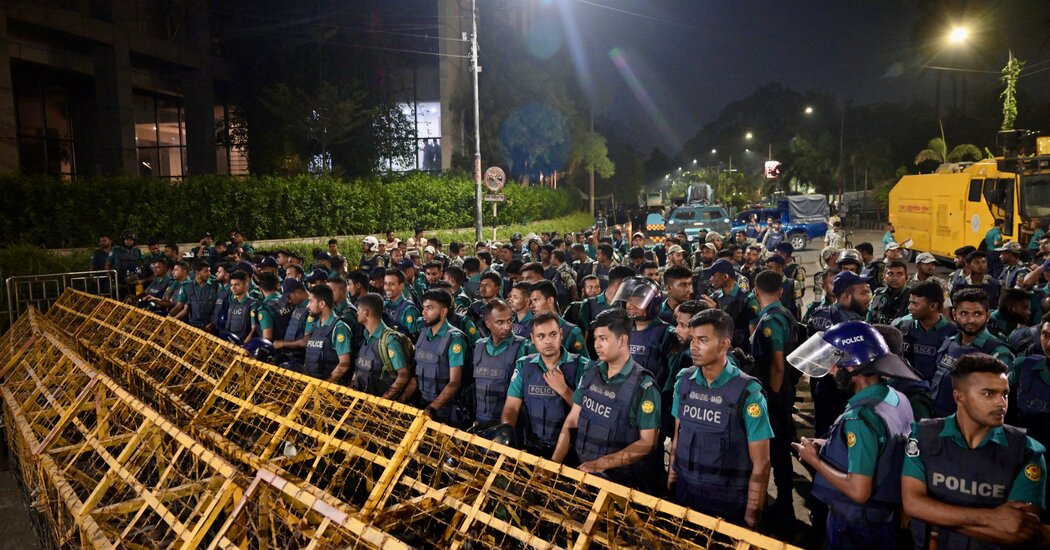 تحظر بنغلاديش الحزب السياسي لحاكمها السابق المذهول تحظر بنغلاديش الحزب السياسي لحاكمها السابق المذهول