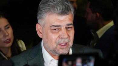 يستقيل رئيس الوزراء الرومانيا بعد فوز أقصى اليمين بالجولة الأولى من التصويت الرئاسي | أخبار الانتخابات يستقيل رئيس الوزراء الرومانيا بعد فوز أقصى اليمين بالجولة الأولى من التصويت الرئاسي | أخبار الانتخابات