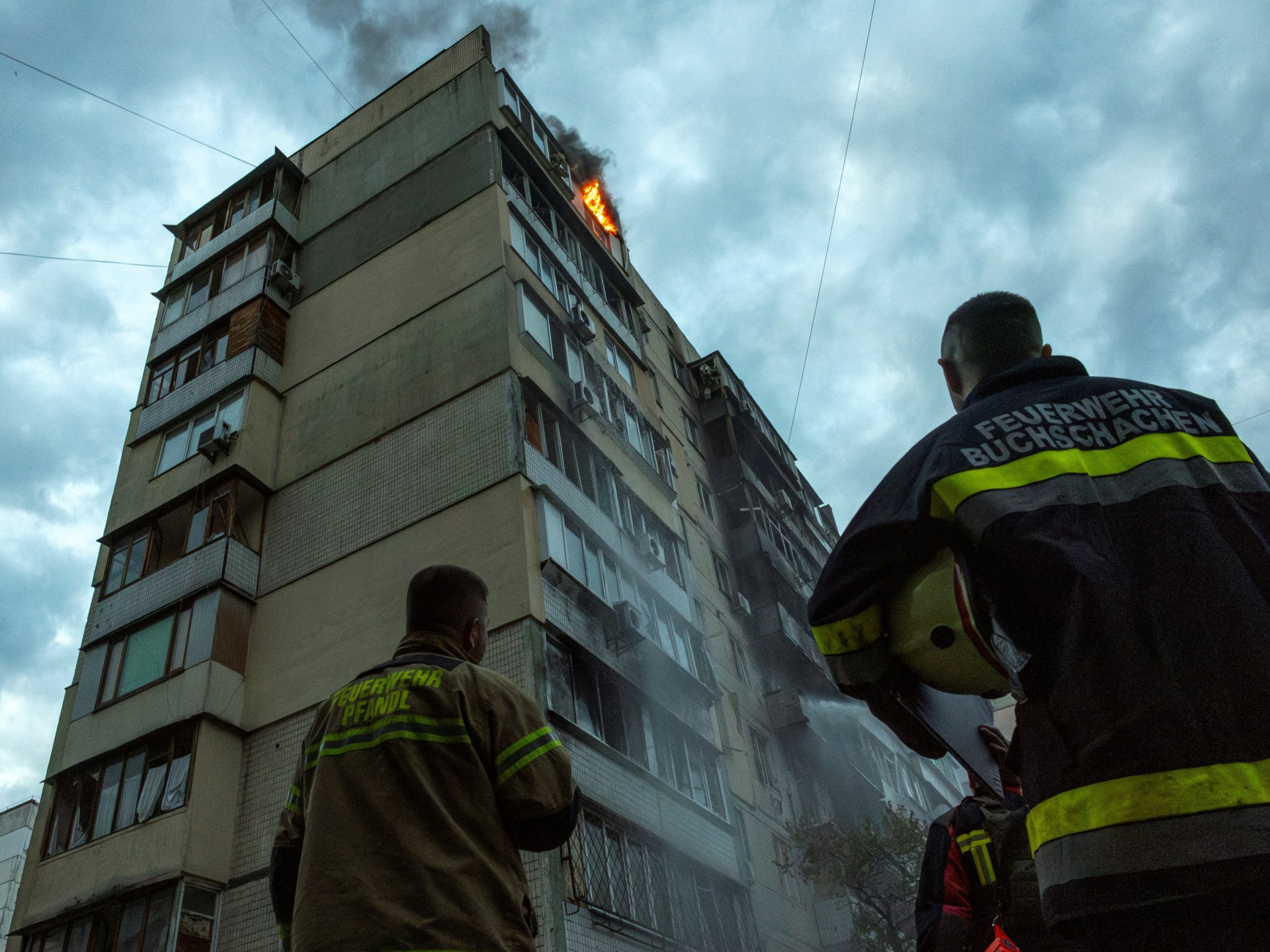 تدعو أوكرانيا إلى فرض عقوبات جديدة حيث تضرب روسيا كييف وسط تبادل السجناء | روسيا-أوكرانيا حرب الأخبار تدعو أوكرانيا إلى فرض عقوبات جديدة حيث تضرب روسيا كييف وسط تبادل السجناء | روسيا-أوكرانيا حرب الأخبار